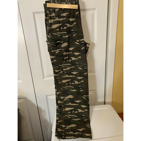 New Game Winner Camo Hunting Zip Off‎ Pants Men’s Sz XL - Picture 7 of 10